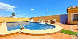 Gebraucht - Unabhängige Villa - Torrevieja - Los balcones