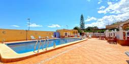 Gebraucht - Unabhängige Villa - Torrevieja - Los balcones