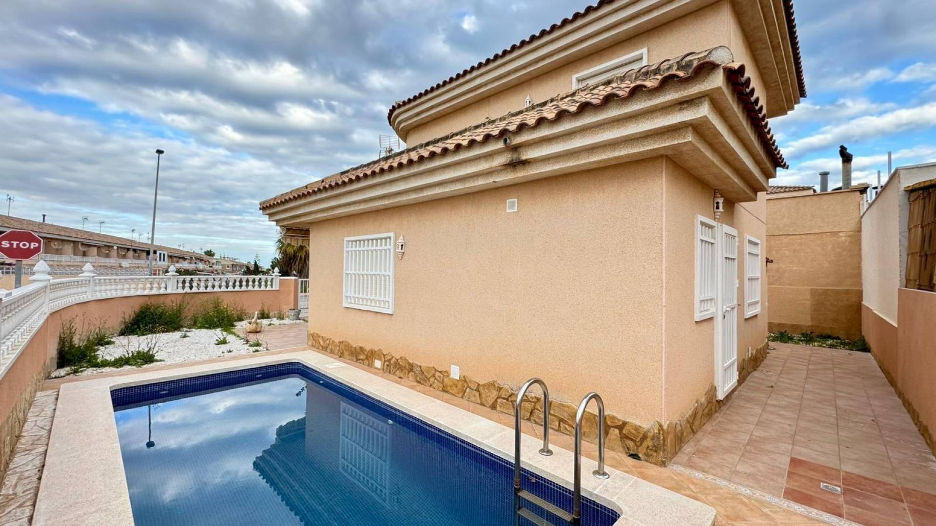 Gebraucht - Unabhängige Villa - Torrevieja - Los balcones