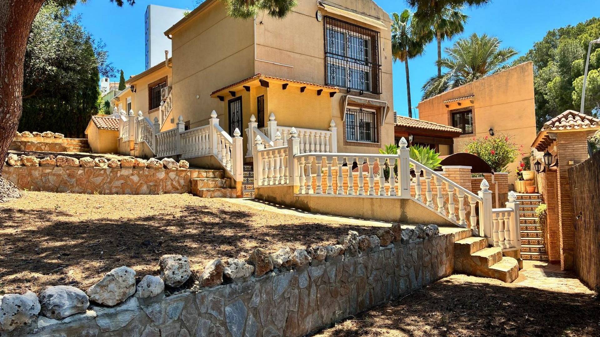 Gebraucht - Unabhängige Villa - Torrevieja - Los Balcones