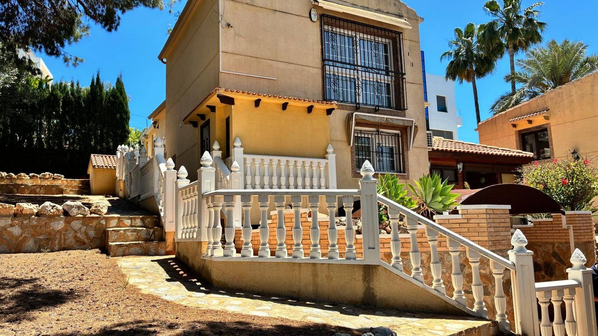 Gebraucht - Unabhängige Villa - Torrevieja - Los Balcones
