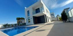 Gebraucht - Unabhängige Villa - Torrevieja - Los balcones