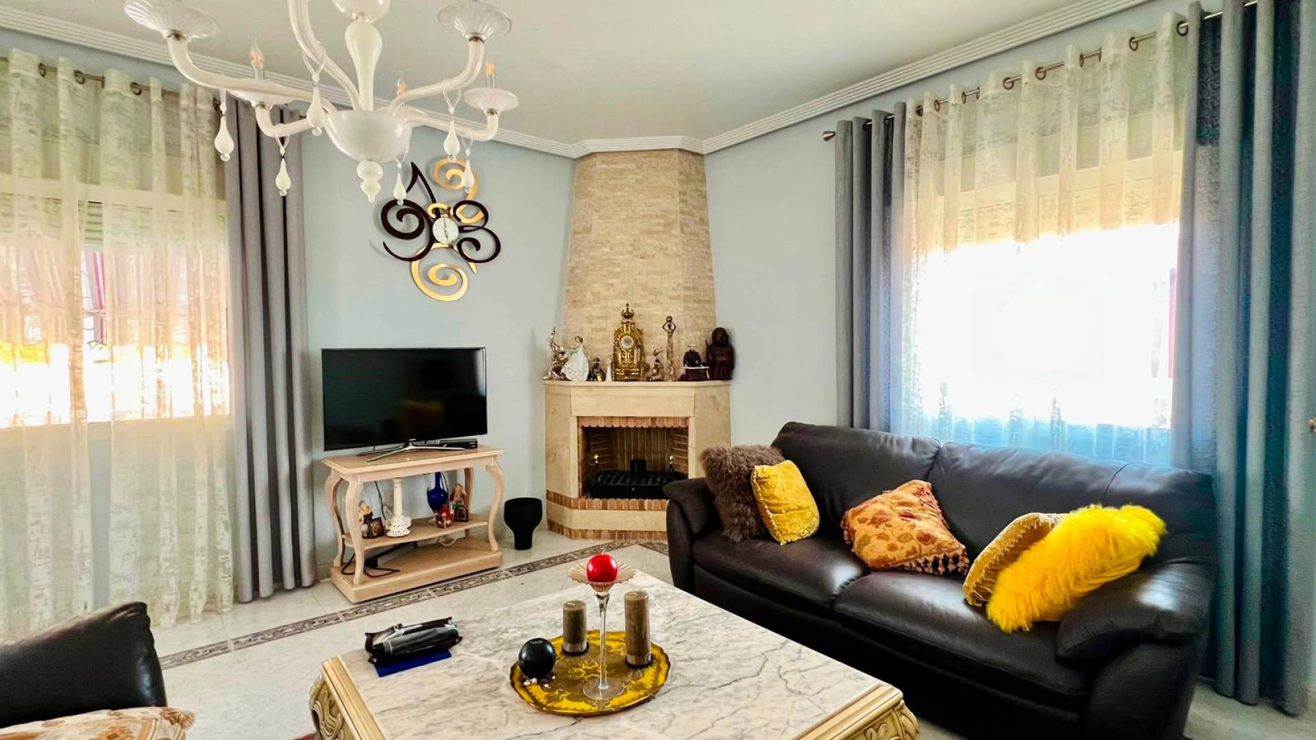 Gebraucht - Unabhängige Villa - Torrevieja - Los balcones