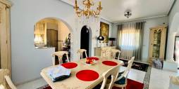 Gebraucht - Unabhängige Villa - Torrevieja - Los balcones