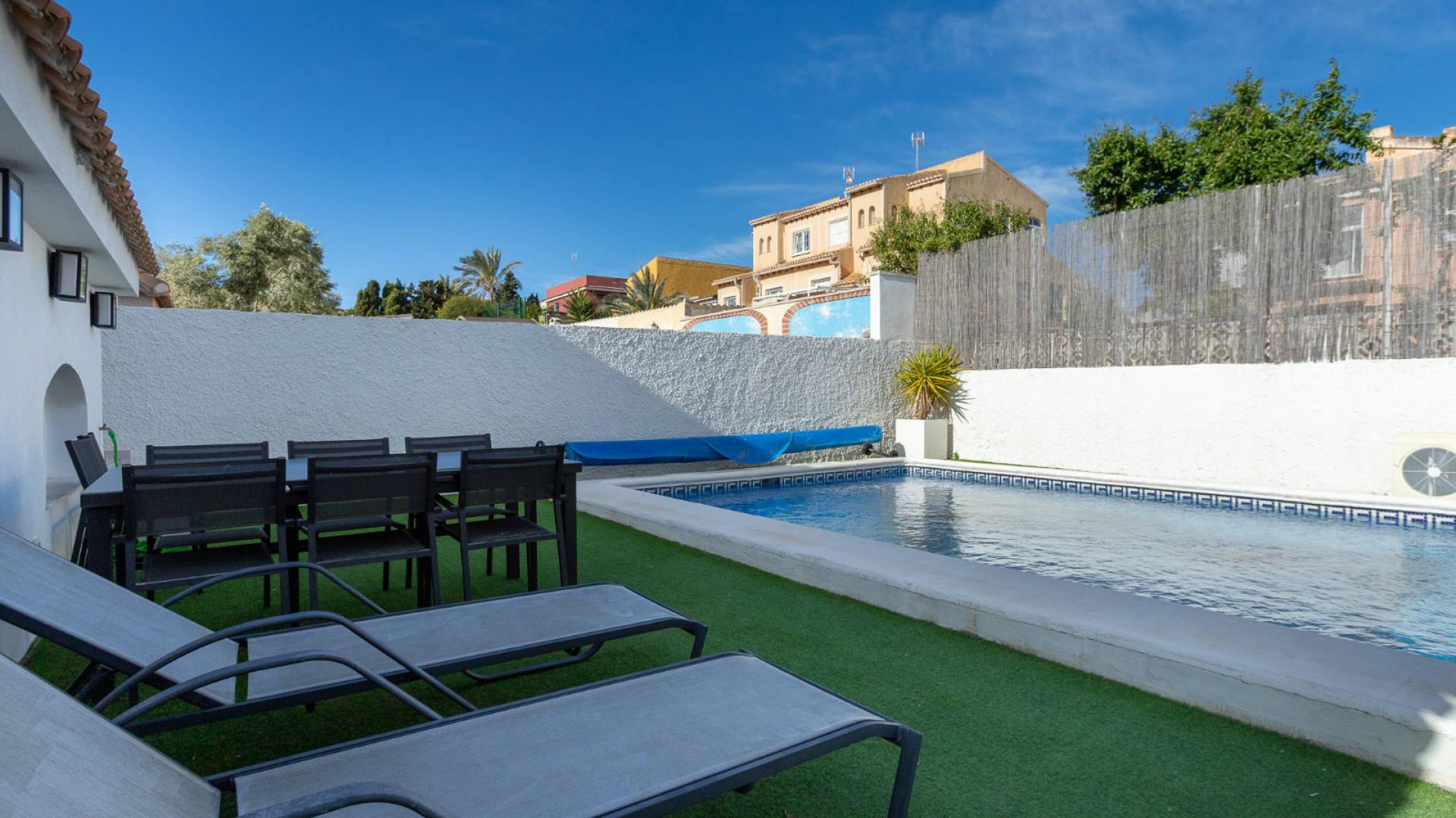 Gebraucht - Unabhängige Villa - Torrevieja - Los balcones