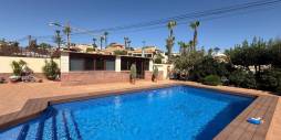 Gebraucht - Unabhängige Villa - Torrevieja - Los balcones
