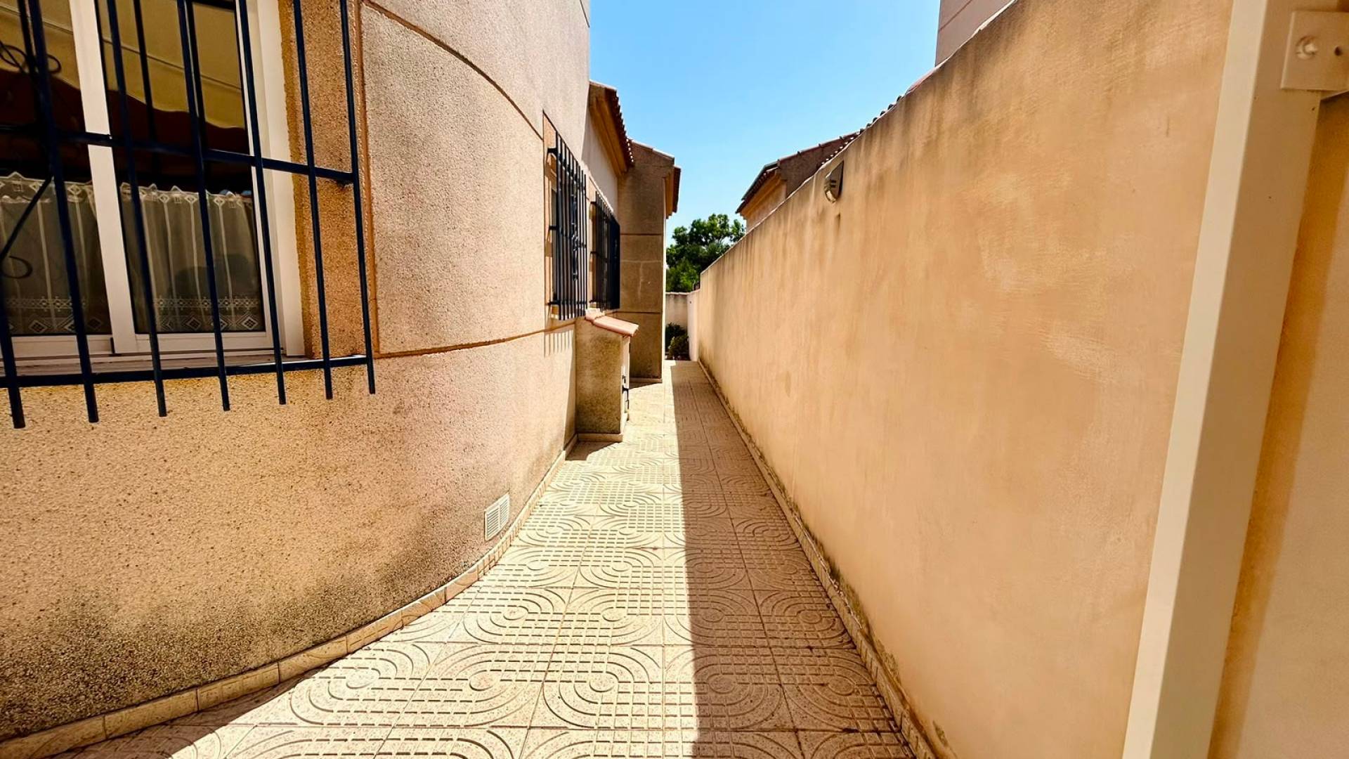 Gebraucht - Unabhängige Villa - Torrevieja - Urbanización San Luis