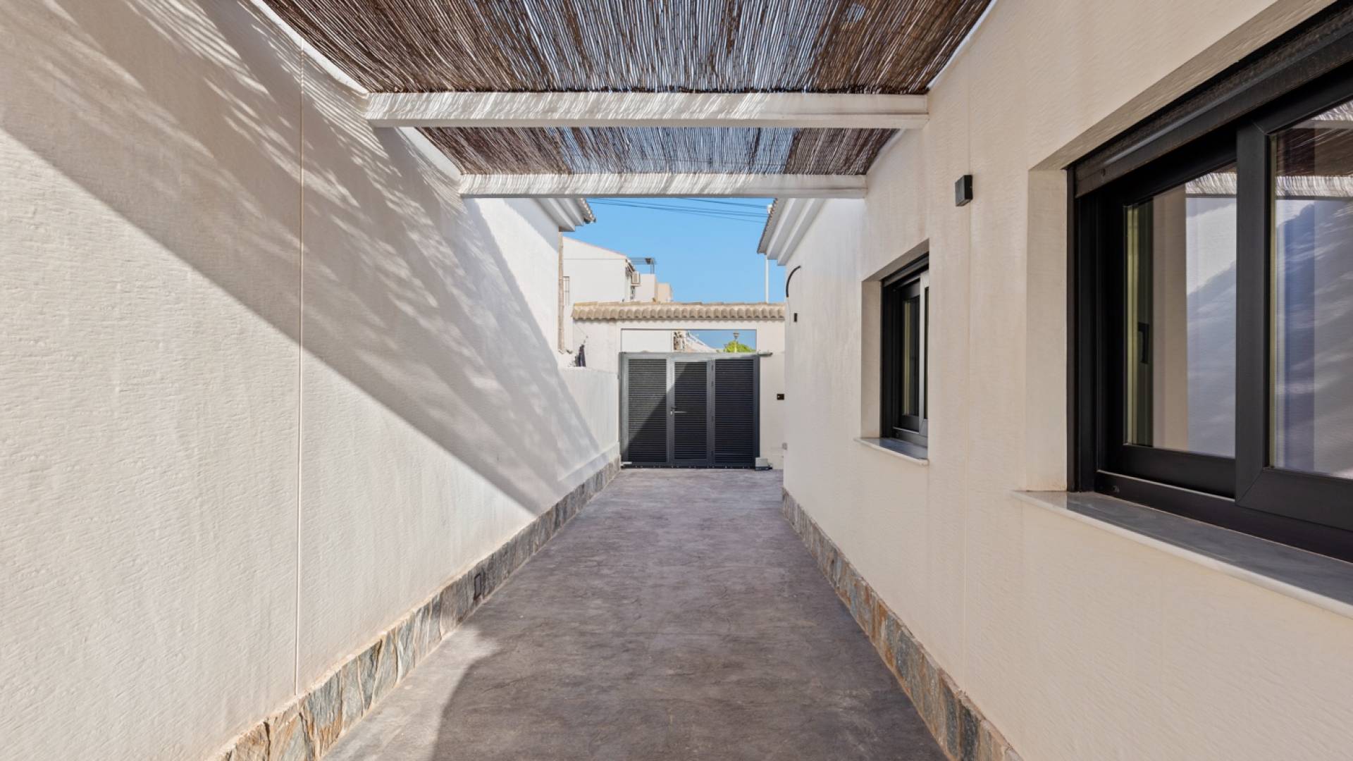 Gebraucht - Unabhängige Villa - Torrevieja - 