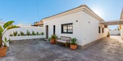 Gebraucht - Unabhängige Villa - Torrevieja - 