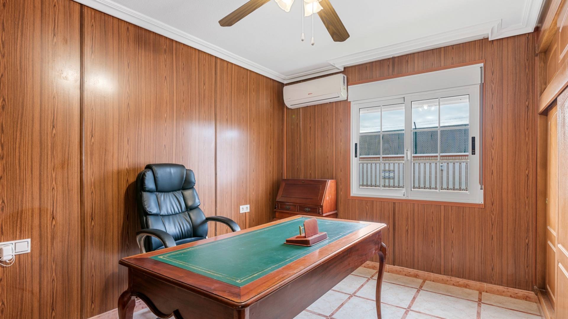 Gebraucht - Unabhängige Villa - Torrevieja - 