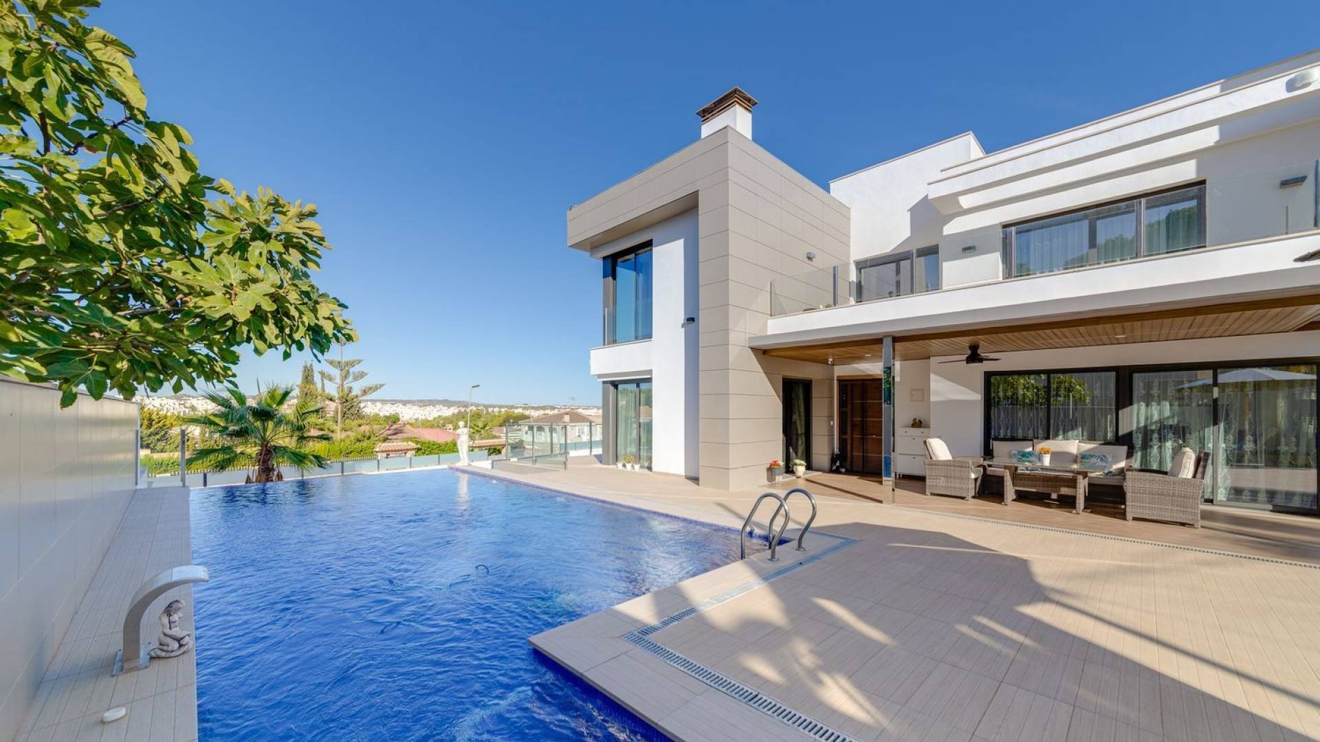 Gebraucht - Unabhängige Villa - Torrevieja