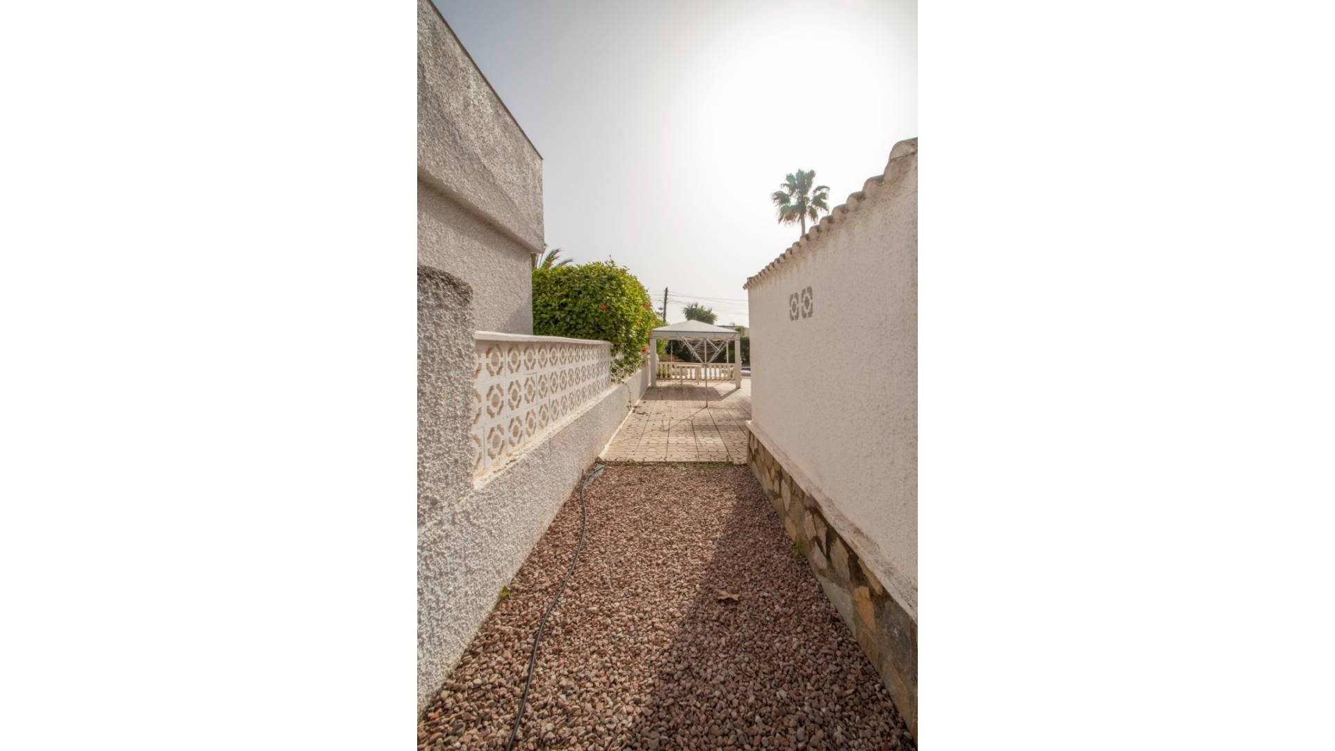 Gebraucht - Unabhängige Villa - Torrevieja - 