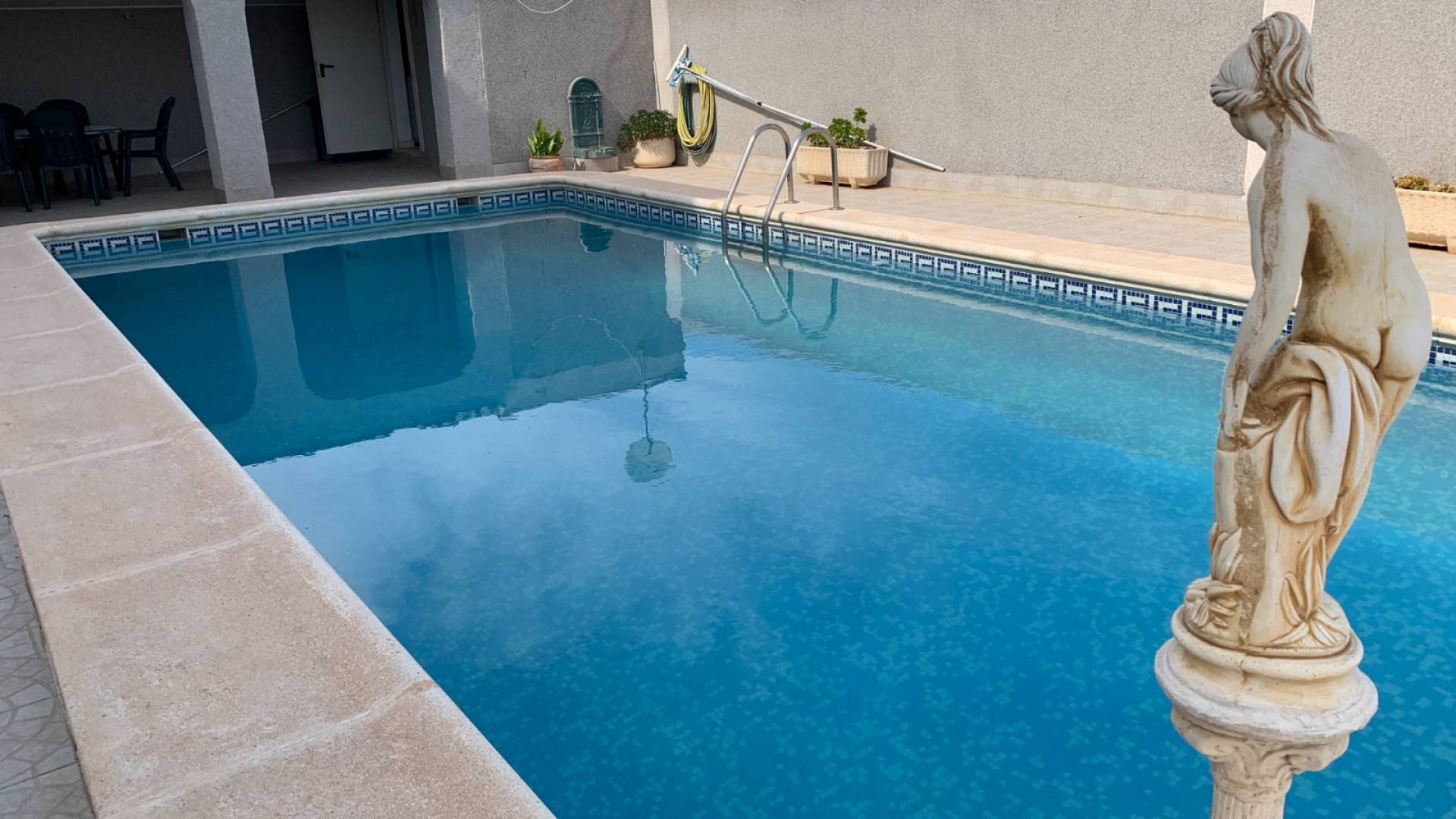 Gebraucht - Unabhängige Villa - Torrevieja - 