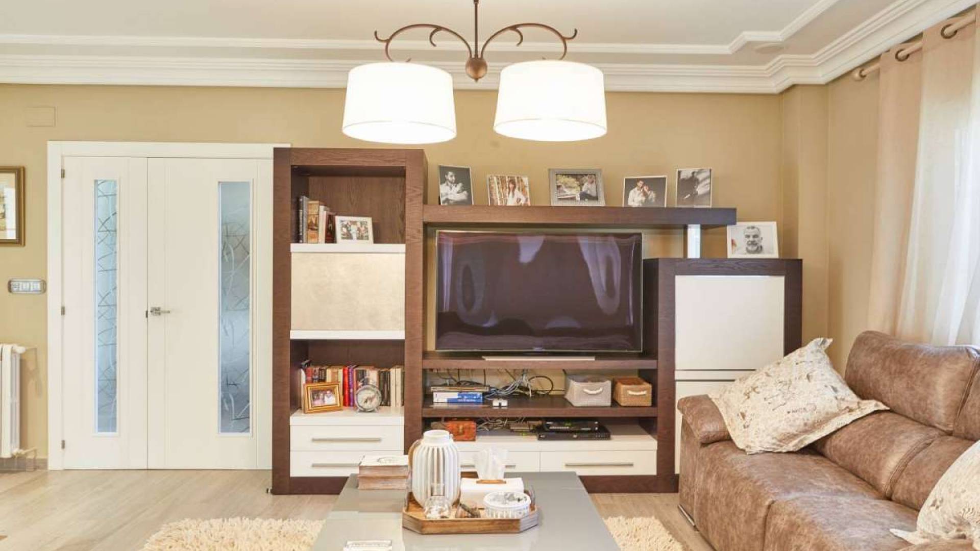 Gebraucht - Unabhängige Villa - 