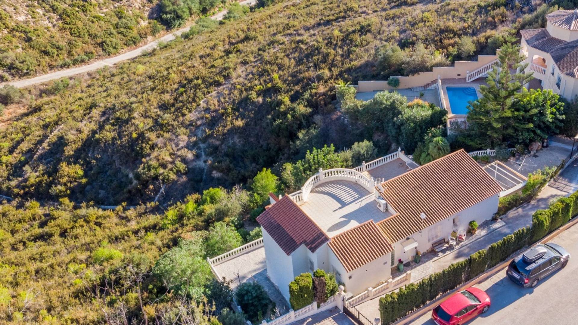 Gebraucht - Unabhängige Villa - 