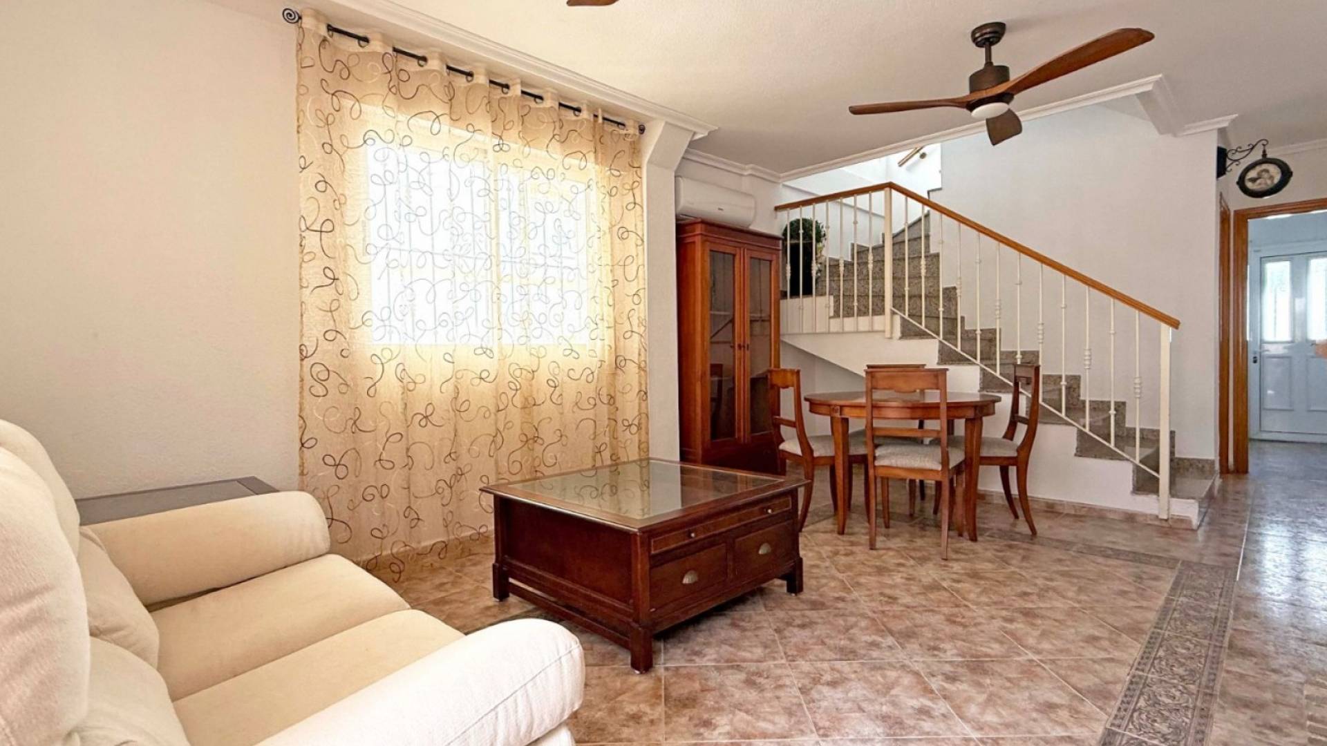 Gebraucht - Villa / Doppelhaushälfte - Orihuela Costa - Los Altos