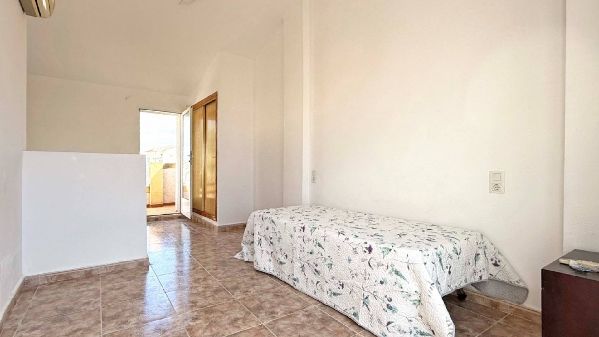 Gebraucht - Villa / Doppelhaushälfte - Orihuela Costa - Los Altos