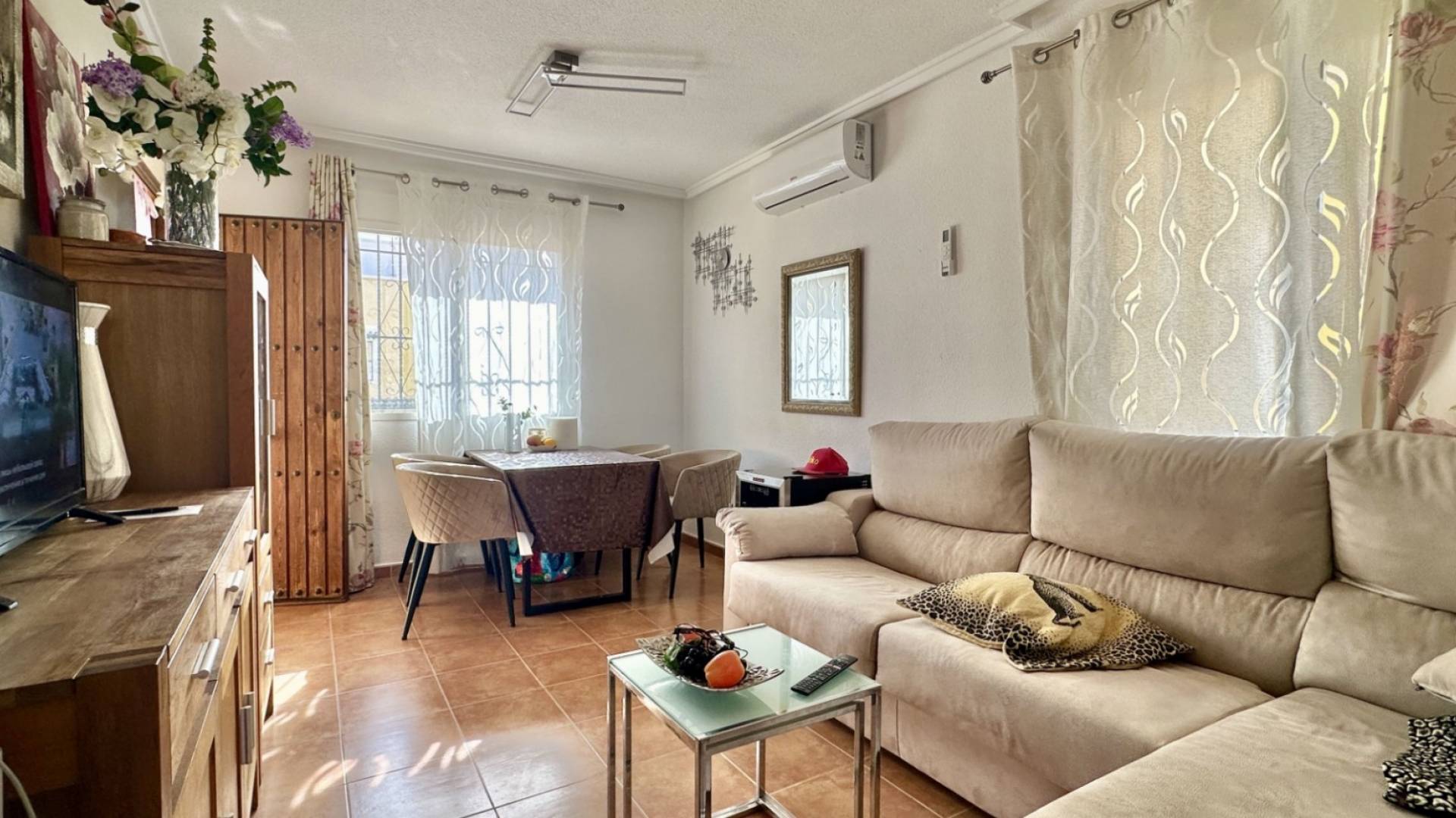 Gebraucht - Villa / Doppelhaushälfte - Orihuela Costa - Los Altos