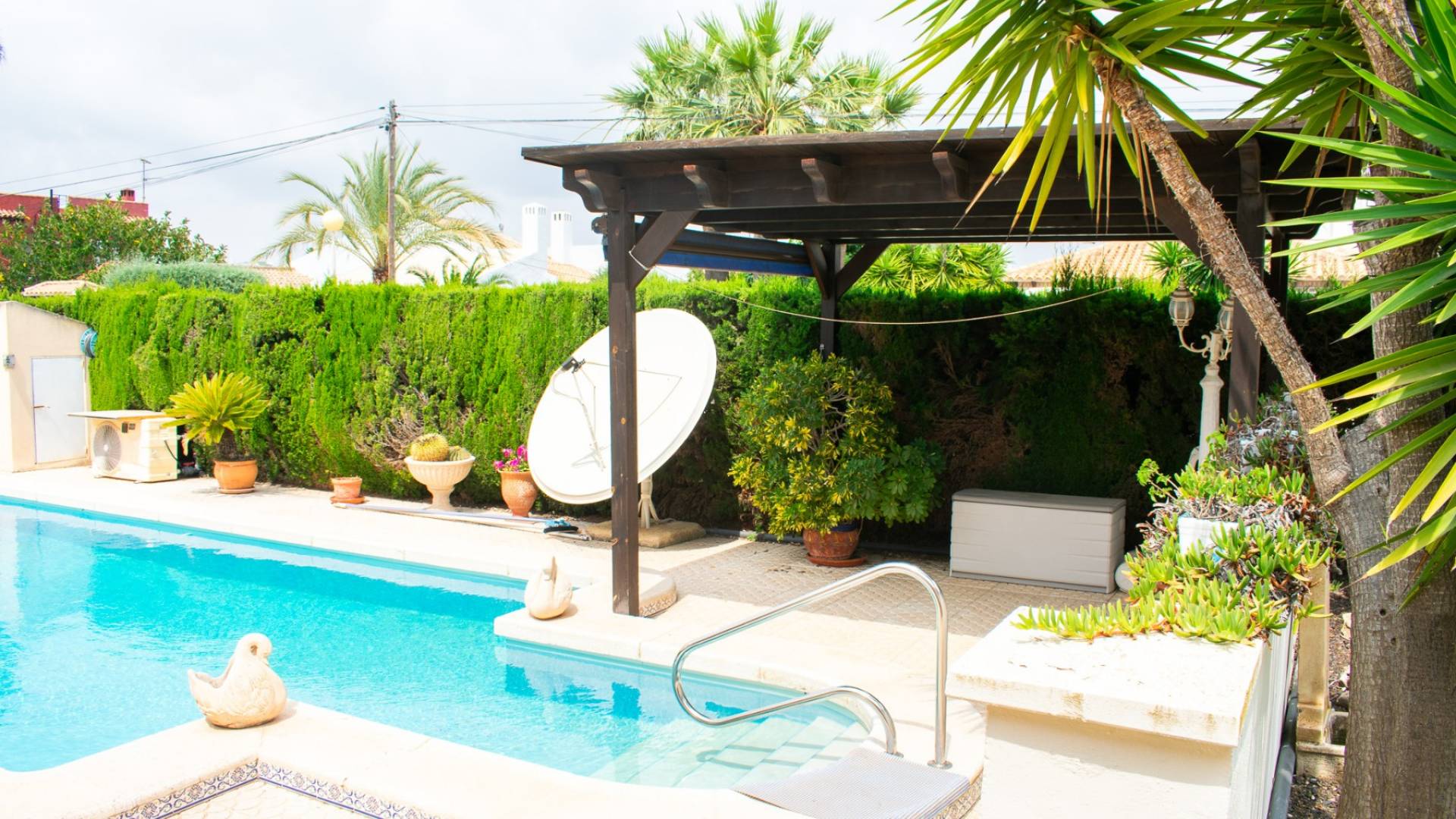 Gebraucht - Villa / Doppelhaushälfte - Orihuela Costa - MUY CERCA DE LA PLAYA