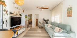 Gebraucht - Villa / Doppelhaushälfte - Orihuela Costa - Punta Prima