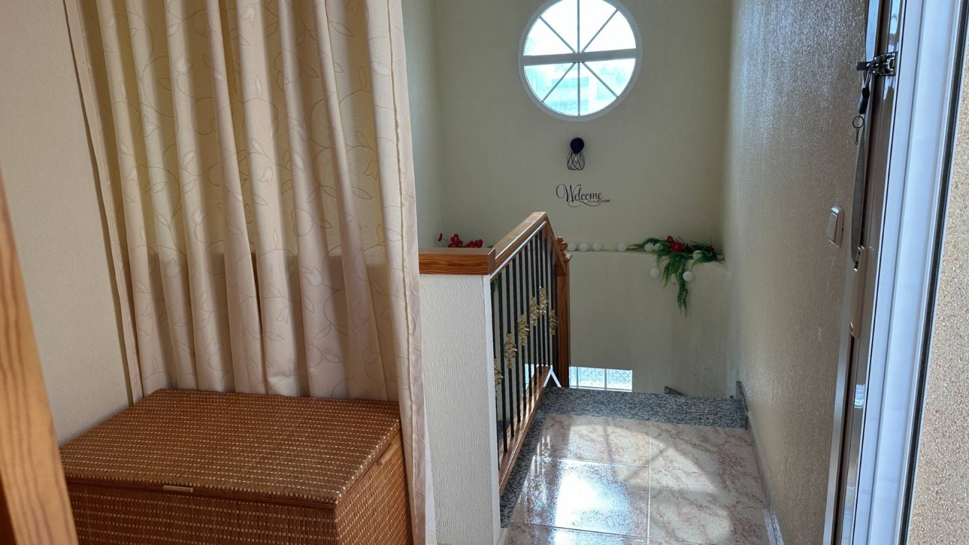 Gebraucht - Villa / Doppelhaushälfte - Orihuela Costa - Villamartín