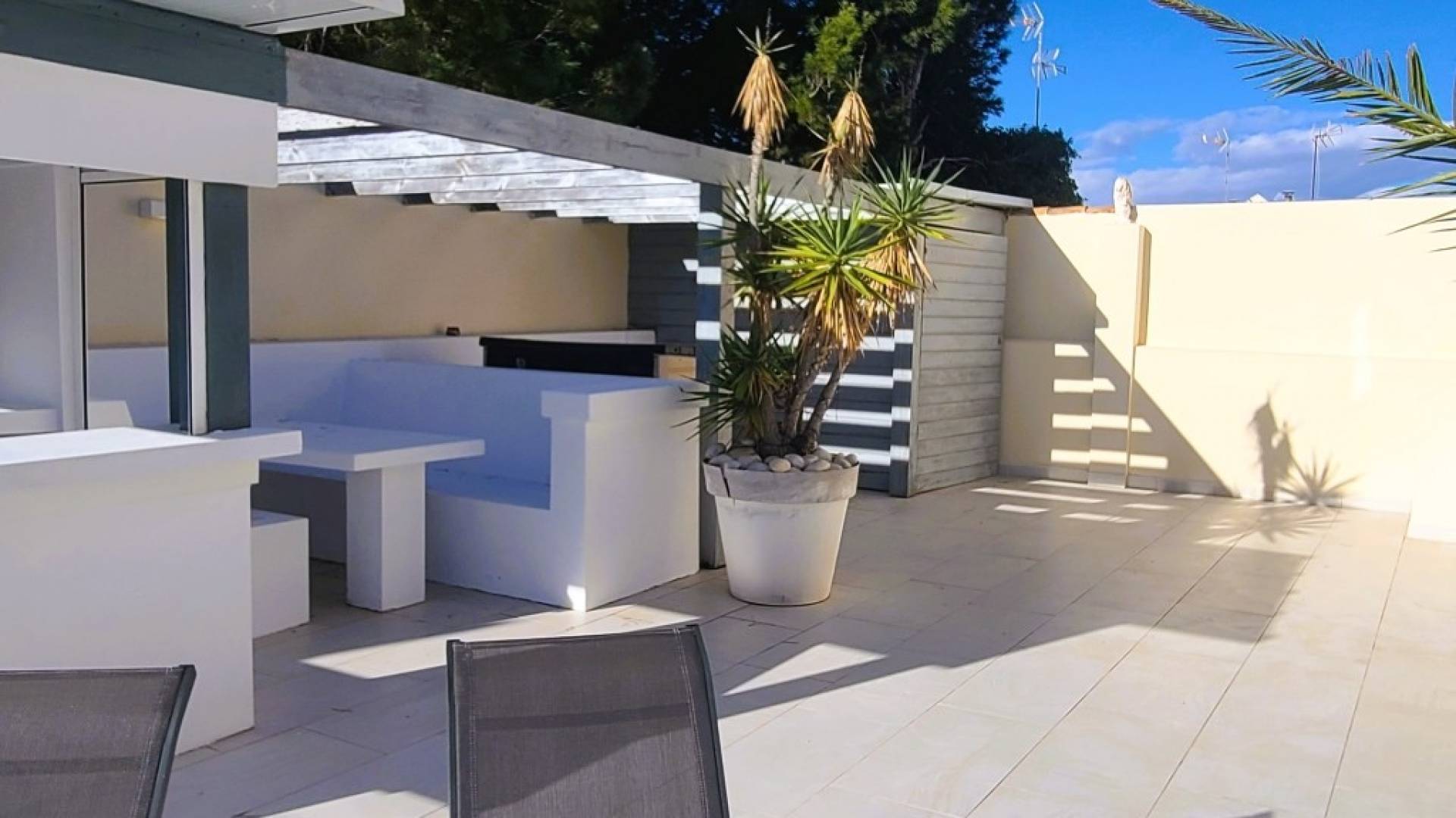 Gebraucht - Villa / Doppelhaushälfte - Torrevieja - Los balcones