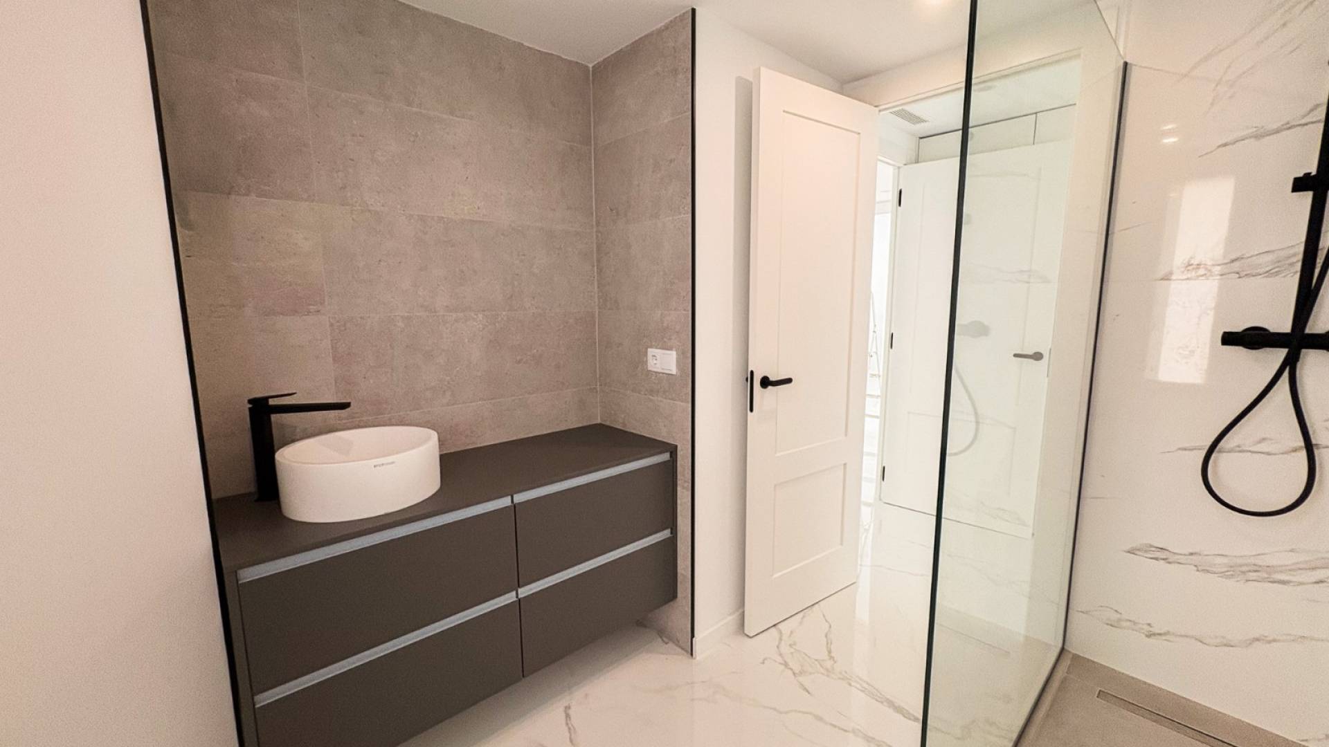 Gebraucht - Villa - freistehend - El Campello - Coveta Fuma