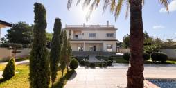 Gebraucht - Villa - freistehend - Orihuela Costa