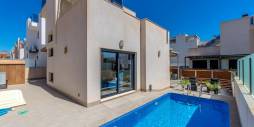 Gebraucht - Villa - freistehend - Torrevieja - Aguas Nuevas