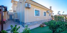 Gebraucht - Villa - freistehend - Torrevieja - 