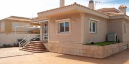 Gebraucht - Villa - La Manga del Mar Menor - 