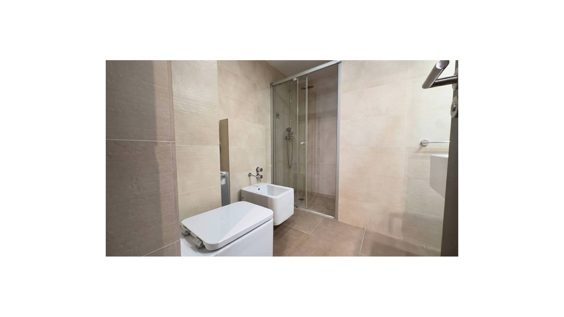 Gebraucht - Wohnung - Alicante - 