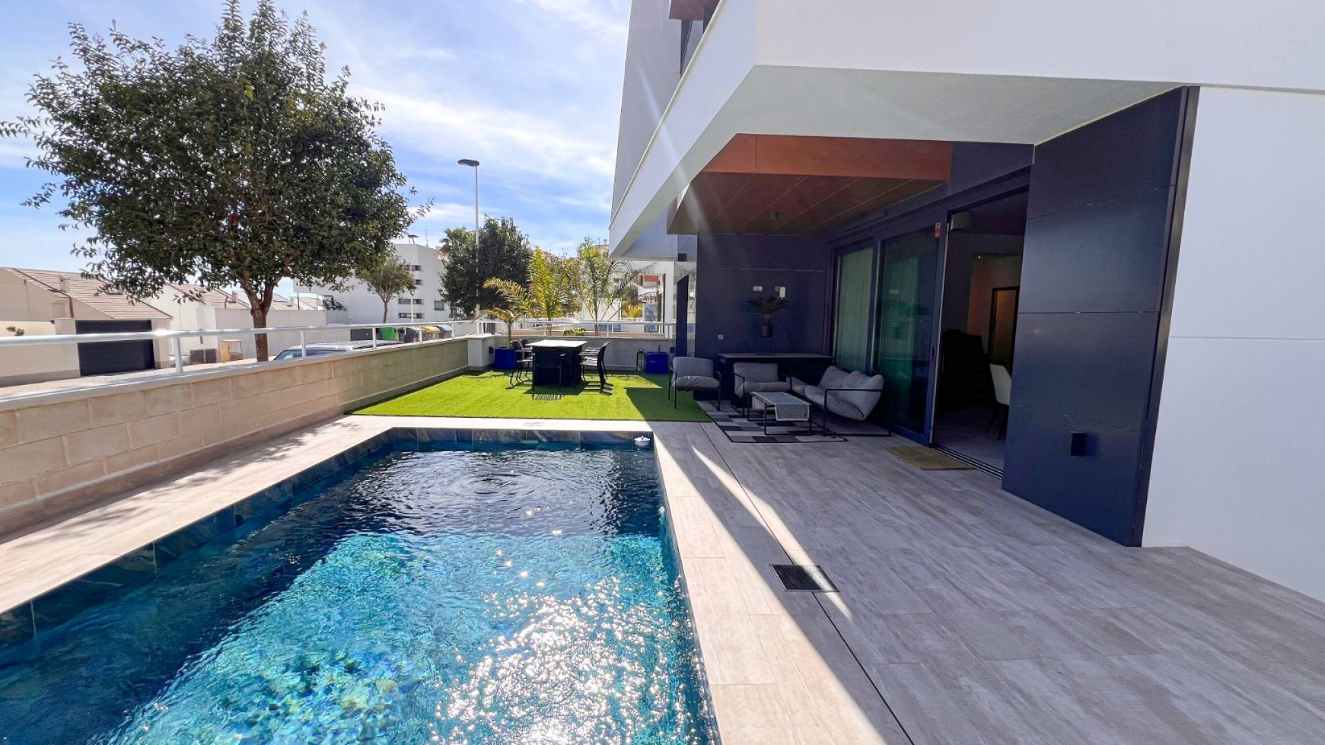 Gebraucht - Wohnung - Guardamar del Segura - Urbanizaciones