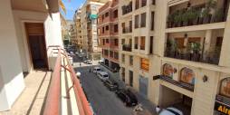 Gebraucht - Wohnung / Maisonette - Orihuela - Zona Centro