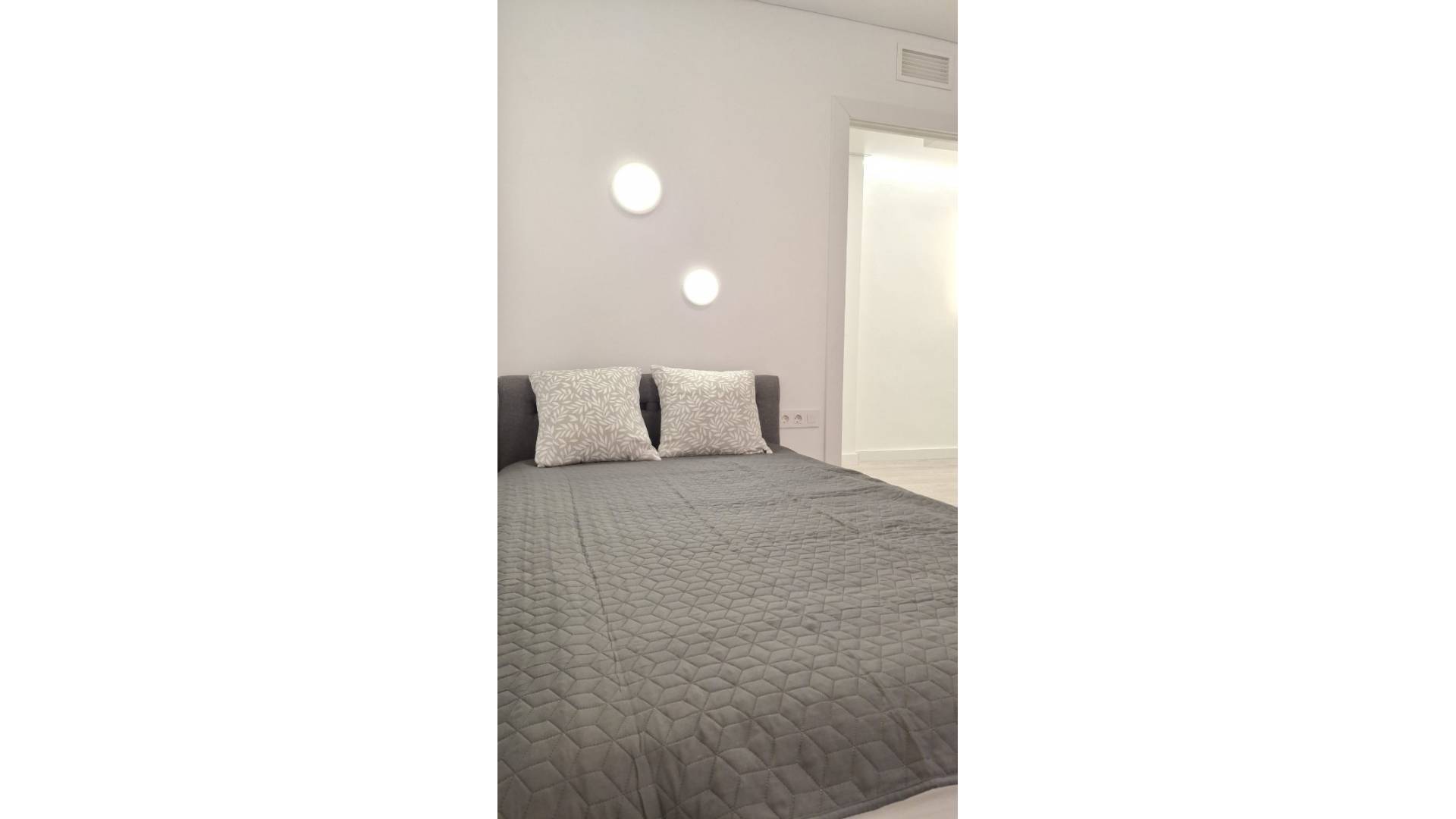 Gebraucht - Wohnung / Maisonette - Torrevieja - Playa Acequion