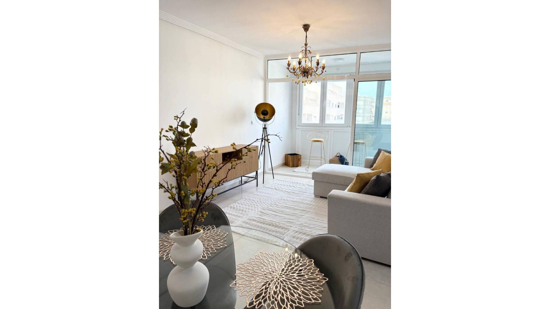 Gebraucht - Wohnung / Maisonette - Torrevieja