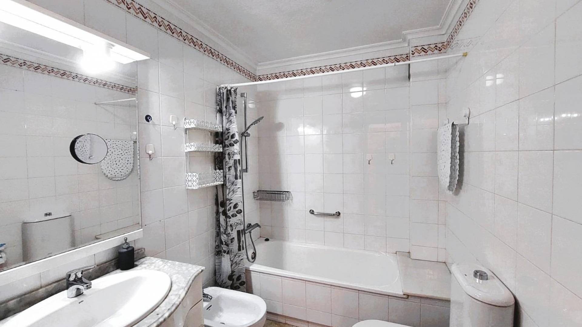 Gebraucht - Wohnung - Orihuela Costa - Playa Flamenca