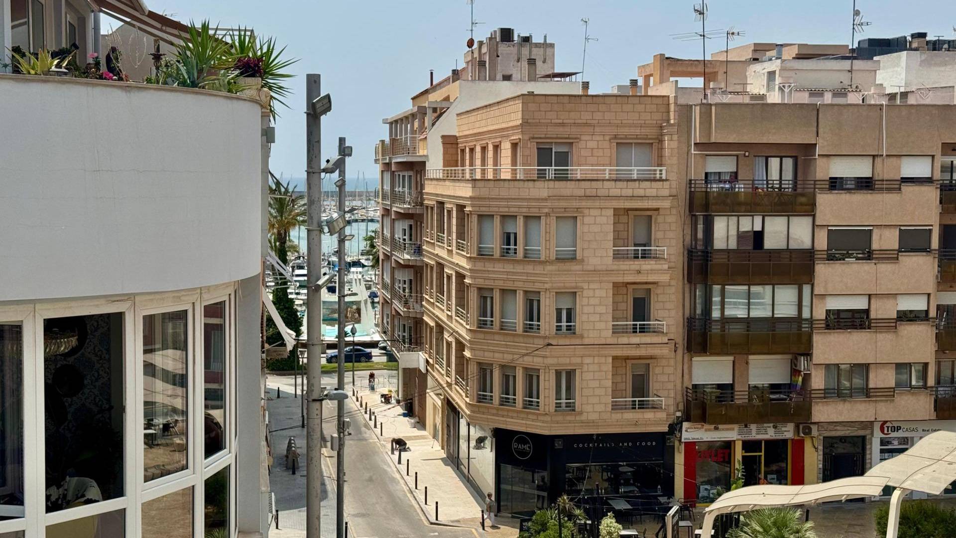 Gebraucht - Wohnung - Torrevieja - Centro - Muelle Pesquero