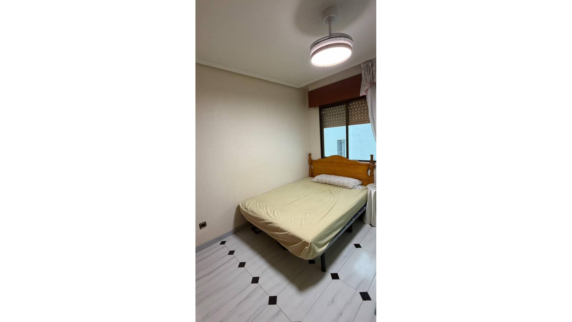 Gebraucht - Wohnung - Torrevieja - Playa de los Locos