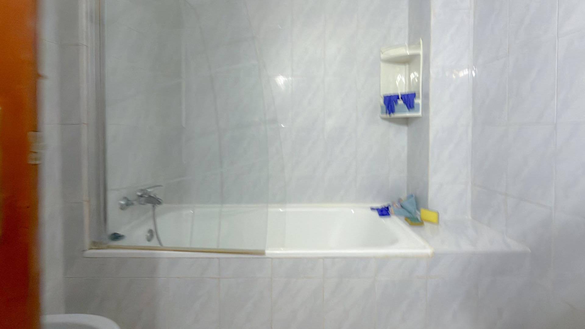 Gebraucht - Wohnung - Torrevieja - Playa de los Locos