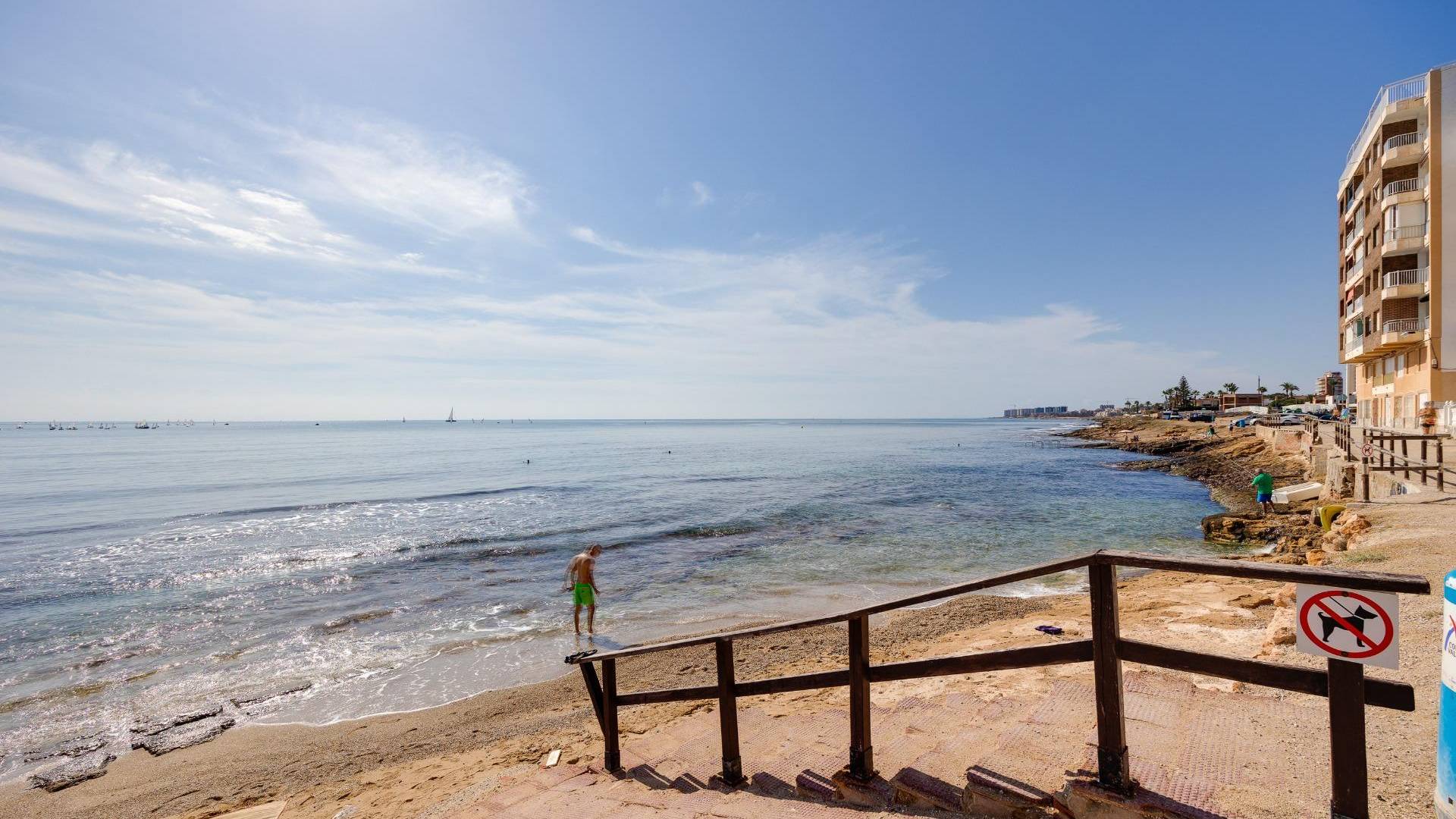 Gebraucht - Wohnung - Torrevieja - Playa de los Naufragos