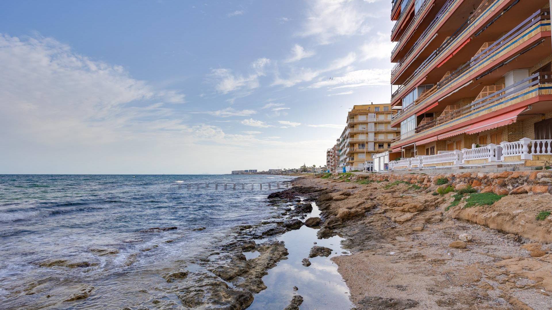 Gebraucht - Wohnung - Torrevieja - Playa de los Naufragos