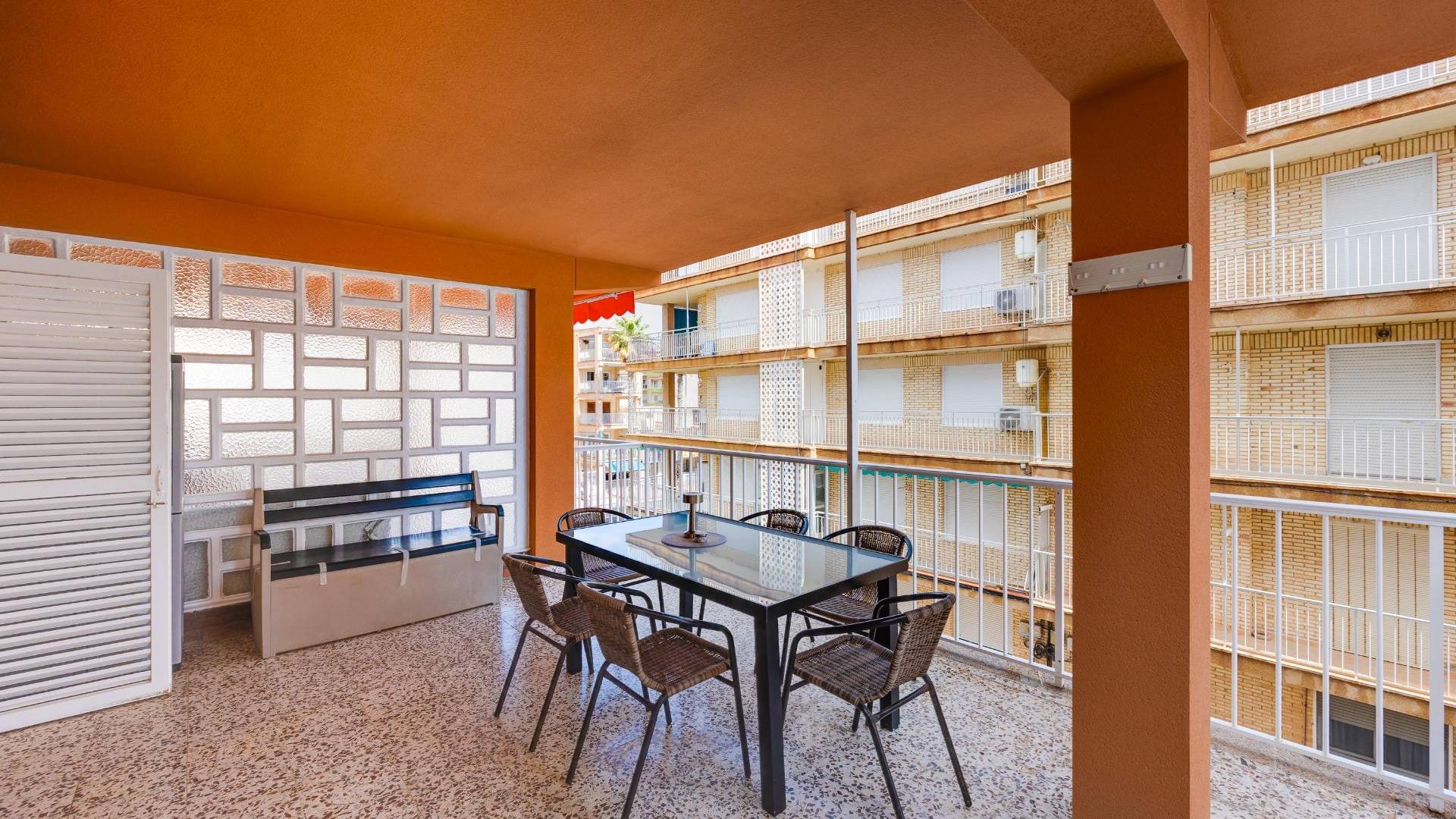Gebraucht - Wohnung - Torrevieja - Playa de los Naufragos