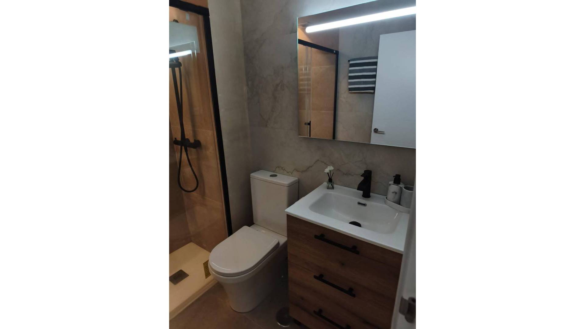 Gebraucht - Wohnung - Torrevieja - Playa de los Naufragos