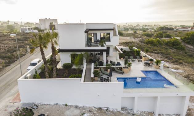 Independent villa - New Build - San Fulgencio - Urb. La Marina