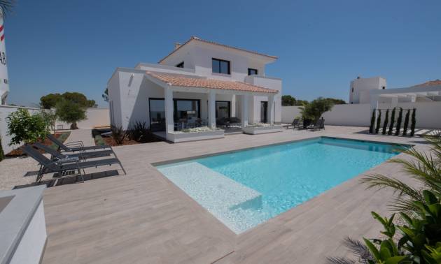 Independent villa - New Build - San Fulgencio - Urbanización La Marina