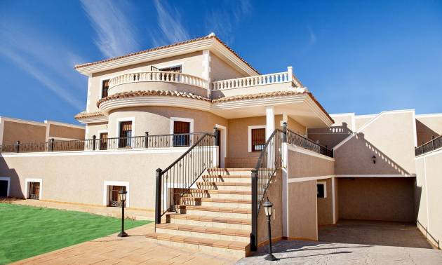 Independent villa - New Build - Torrevieja - Los Balcones - Los Altos del Edén