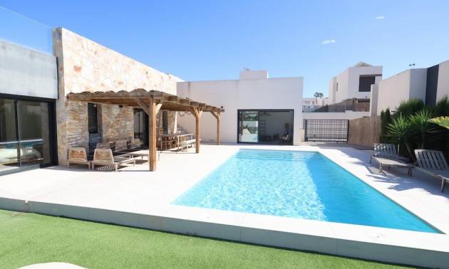 Independent villa - Second hand - Algorfa - La Finca Golf