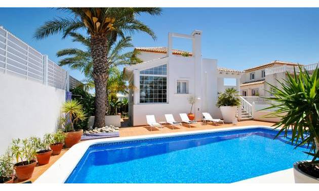 Independent villa - Second hand - Elche - LA MARINA