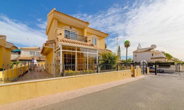 Independent villa - Second hand - Orihuela Costa - Playa Flamenca
